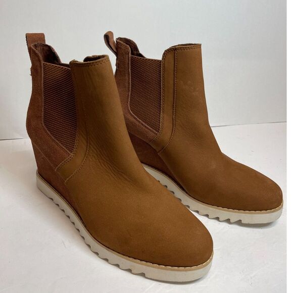TOMS Wedge Ankle Boots in Chestnut Brown - Size 10US - Comfortable Suede Booties - Picture 3 of 8